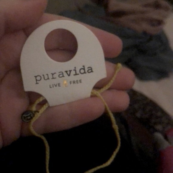 NWT Pura Vida Pineapple Bracelet - Picture 4 of 4